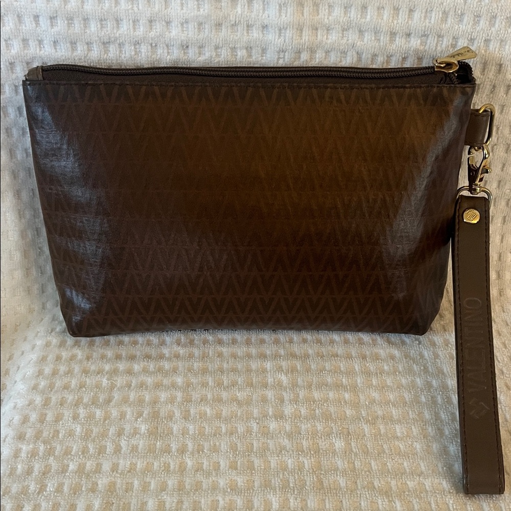 Mario Valentino Wristlet Clutch - Picture 4 of 13